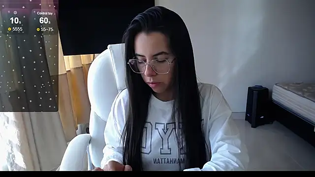 Snapshot of Mariam_Gomezxxx chatting on 03/09/25, 08:21 Mariam Gomezxxx online show from 03/09/25, 08:21