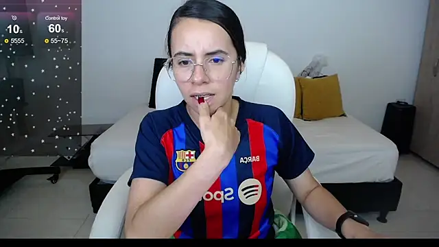 Snapshot of Mariam_Gomezxxx chatting on 03/19/25, 12:04 Mariam Gomezxxx online show from 03/19/25, 12:04