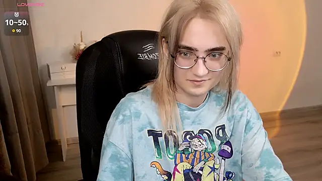 Snapshot of CuteYukiKun chatting on 04/17/26, 09:40 CuteYukiKun online show from 04/17/26, 09:40