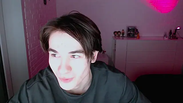 MarkusDean online show from 11/04/25, 07:02