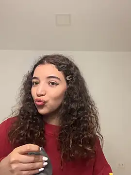 uniquerossie online show from 12/05/25, 08:01