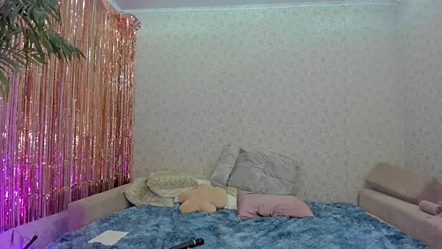 crystalnut online show from 01/22/25, 02:26