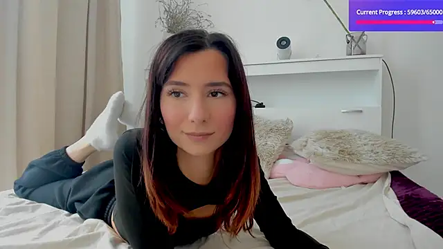 crystalnut online show from 10/05/25, 02:10