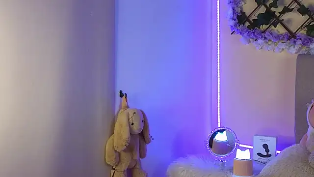 Snapshot of Baby_Xian chatting on 12/14/24, 04:23 Baby Xian online show from 12/14/24, 04:23