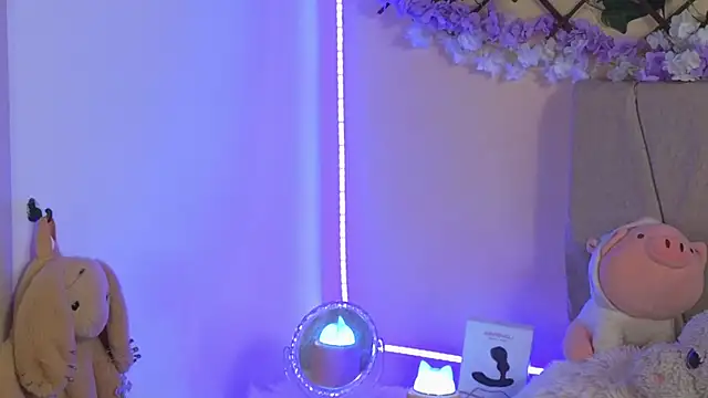 Snapshot of Baby_Xian chatting on 01/30/25, 04:48 Baby Xian online show from 01/30/25, 04:48