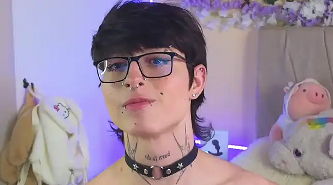 Snapshot of Baby_Xian chatting on 02/12/25, 04:33 Baby Xian online show from 02/12/25, 04:33