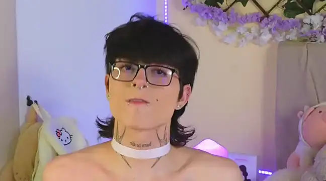 Snapshot of Baby_Xian chatting on 02/20/25, 07:12 Baby Xian online show from 02/20/25, 07:12