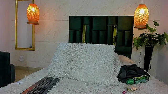 Levy Steve online show from 09/28/25, 03:45