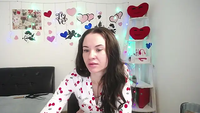 Snapshot of KaraCriegs chatting on 02/27/25, 03:58 KaraCriegs online show from 02/27/25, 03:58