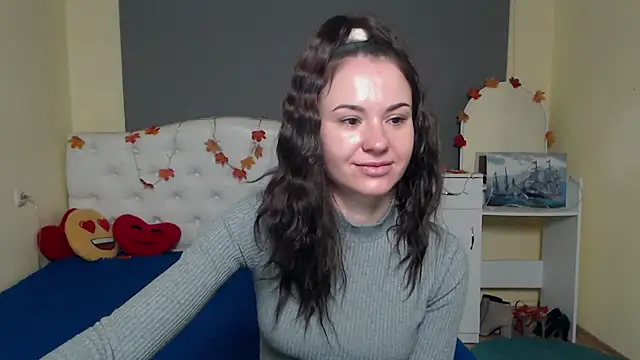 KaraCriegs online show from 11/15/25, 06:26