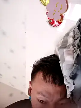 Snapshot of Xpj123 chatting on 01/25/25, 05:40 Xpj123 online show from 01/25/25, 05:40