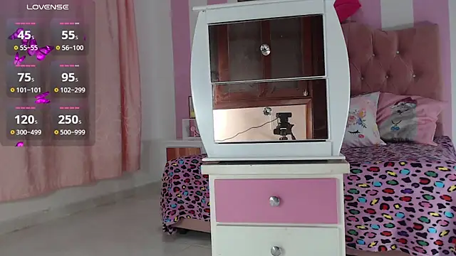 zaleya mateus online show from 11/10/25, 01:04