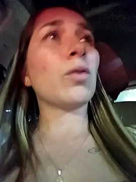 Snapshot of Iris_love18 chatting on 09/30/25, 11:21 Iris love18 online show from 09/30/25, 11:21