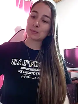 Snapshot of Iris_love18 chatting on 12/20/25, 02:46 Iris love18 online show from 12/20/25, 02:46