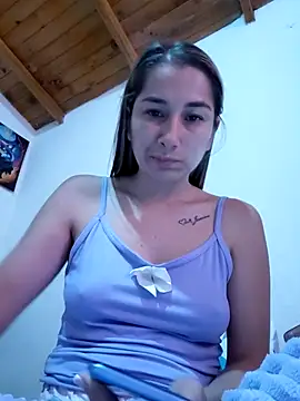 Snapshot of Iris_love18 chatting on 07/12/26, 12:29 Iris love18 online show from 07/12/26, 12:29