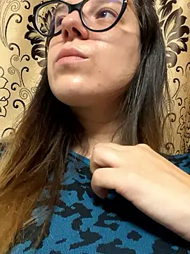 NadiraNoor online show from 01/05/26, 10:57