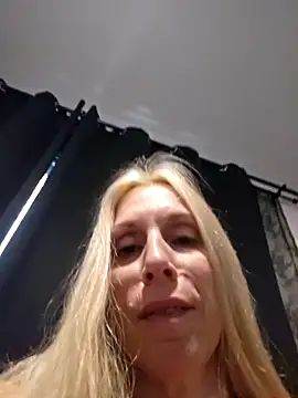 Ina HotX online show from 12/08/24, 07:58