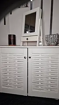 Ina HotX online show from 03/01/25, 06:11