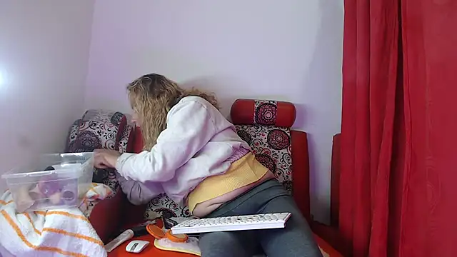 Chanel 87xxx online show from 03/18/25, 04:26