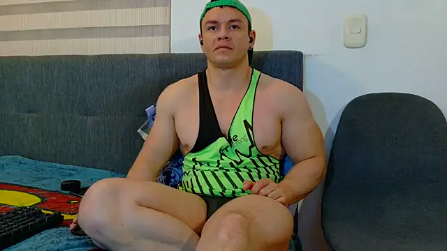 Snapshot of MarksMuscle chatting on 04/30/26, 03:24 MarksMuscle online show from 04/30/26, 03:24
