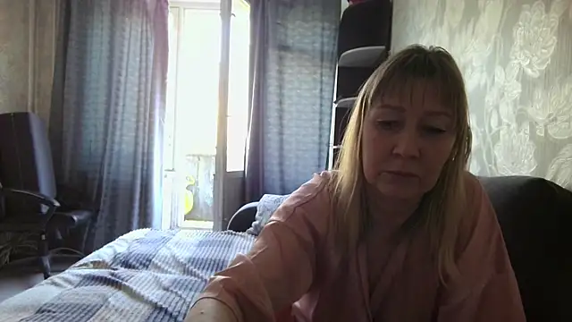 Snapshot of WindChristy chatting on 05/04/26, 09:27 WindChristy online show from 05/04/26, 09:27