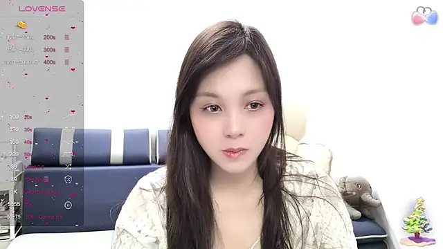 Snapshot of Toookiss chatting on 02/12/25, 07:13 Toookiss online show from 02/12/25, 07:13