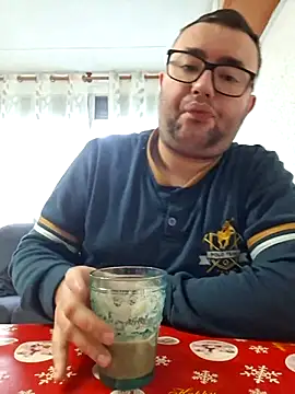 Javier bear online show from 01/09/26, 09:12