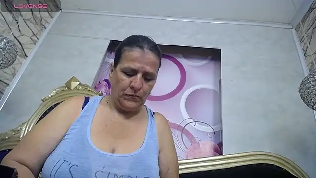 Snapshot of karito_mature17 chatting on 05/06/26, 11:15 karito mature17 online show from 05/06/26, 11:15