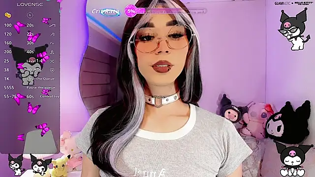 kimMaddiee online show from 11/11/25, 09:26