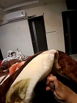 Snapshot of sexyboy1011 chatting on 11/27/25, 12:56 sexyboy1011 online show from 11/27/25, 12:56