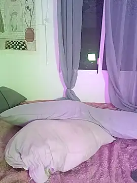 Snapshot of LillyAmore chatting on 01/18/25, 11:11 LillyAmore online show from 01/18/25, 11:11