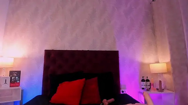 laura bassi online show from 03/13/25, 08:26