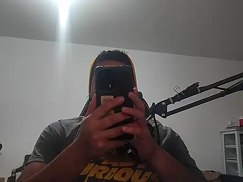 ElferXXX online show from 10/28/25, 03:54