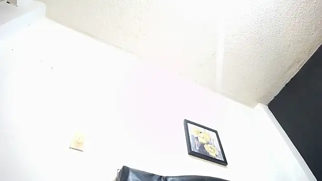 candyladyboy online show from 03/25/26, 07:42