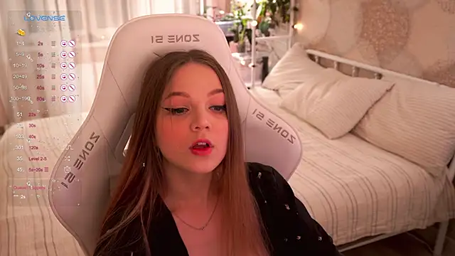 linessssa online show from 02/19/25, 07:27