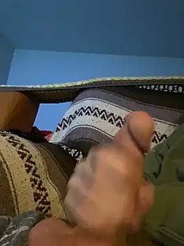 Snapshot of 13inchmonster420 chatting on 10/24/25, 09:49 13inchmonster420 online show from 10/24/25, 09:49