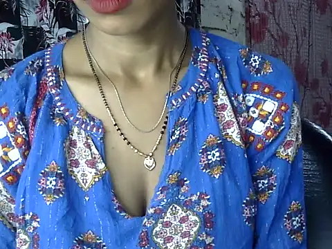 Snapshot of Anjali_Milsi chatting on 10/06/25, 03:48 Anjali Milsi online show from 10/06/25, 03:48