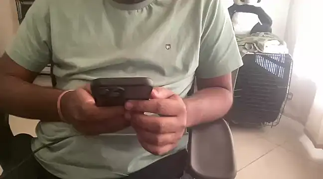 dhruv-sluppy online show from 01/29/25, 08:29