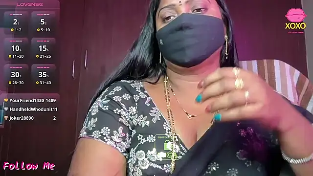 Snapshot of vani-09 chatting on 04/19/26, 06:21 vani-09 online show from 04/19/26, 06:21