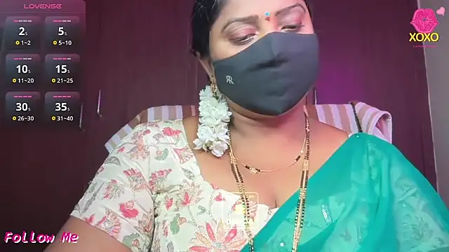 Snapshot of vani-09 chatting on 04/22/26, 08:50 vani-09 online show from 04/22/26, 08:50