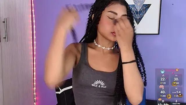 Snapshot of cinnamon_kyla chatting on 02/13/25, 07:21 cinnamon kyla online show from 02/13/25, 07:21