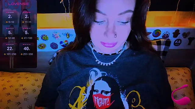 EllieOz online show from 01/27/25, 09:11