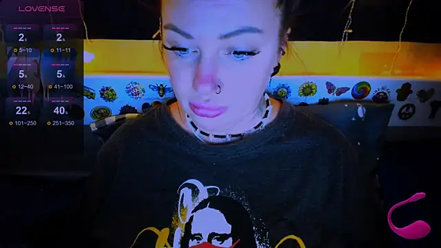 EllieOz online show from 03/16/25, 12:34