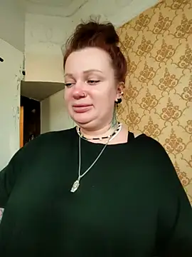 EllieOz online show from 03/19/25, 01:40