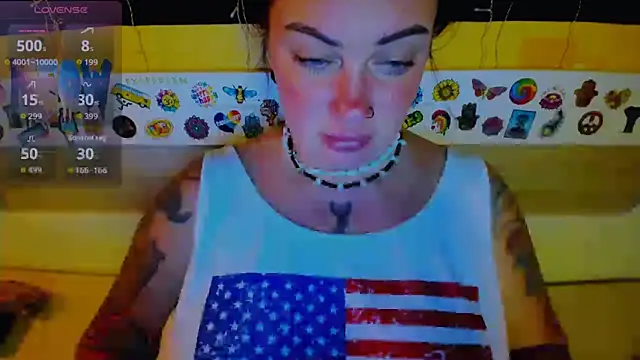 EllieOz online show from 09/15/25, 05:13