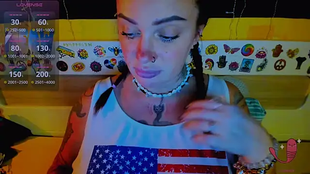 EllieOz online show from 10/09/25, 05:55