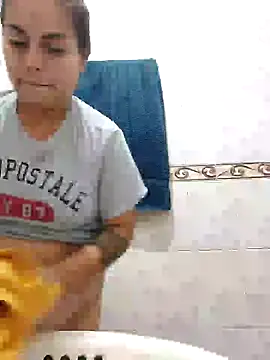 SilkyArchitecture8 online show from 02/14/25, 01:13