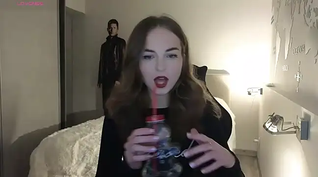 Snapshot of Miss_Aliannaa chatting on 01/04/25, 06:19 Miss Aliannaa online show from 01/04/25, 06:19