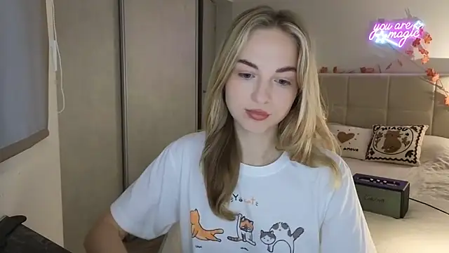 Snapshot of Miss_Aliannaa chatting on 04/22/26, 09:33 Miss Aliannaa online show from 04/22/26, 09:33