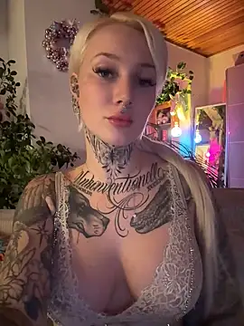 Stella-Kink online show from 12/14/24, 03:36